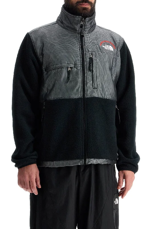 Sporty Jackets The North Face Retro Denali Fleece Sports Jacket.