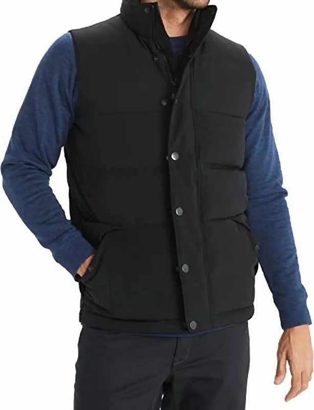 Sporty Jackets Men Bedford Puffy Vest in Black