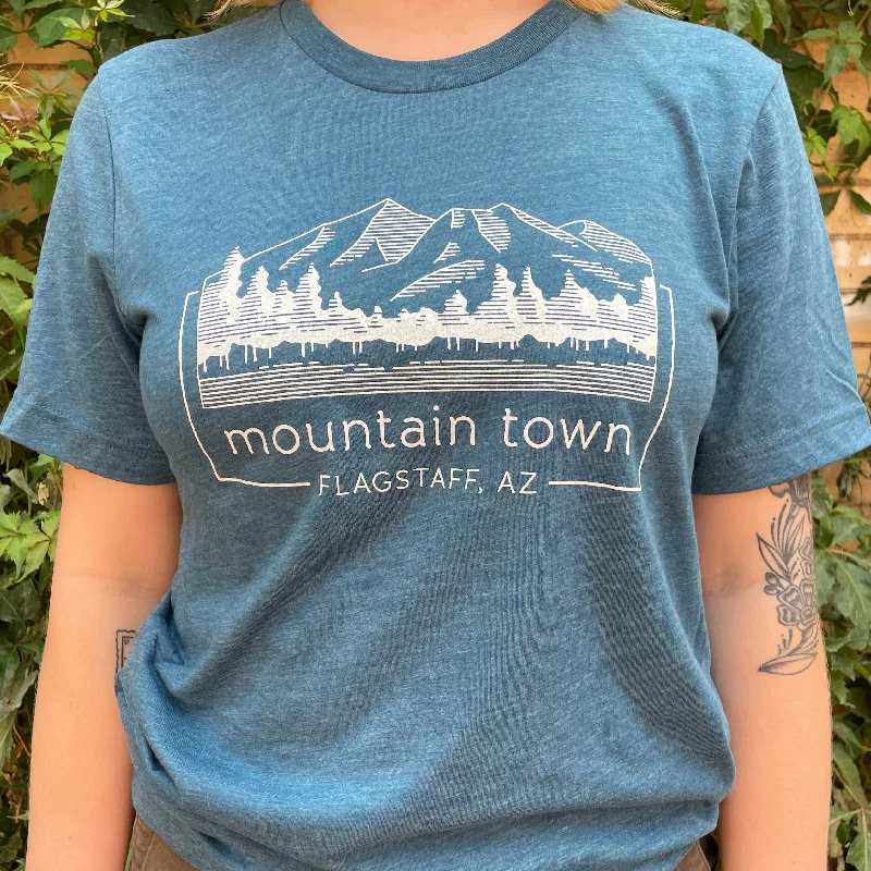 Cargo Shorts Mountain Town Short Sleeve Tee